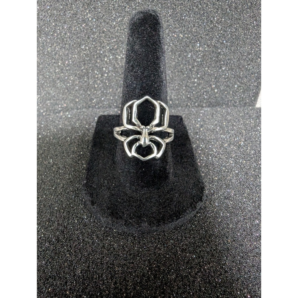 Silver Toned Gothic Spider Ring‎ - Multiple Sizes Available
